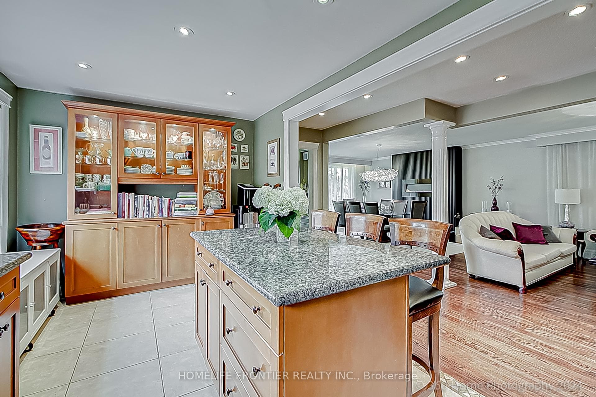 192 Shaver Avenue photo 11