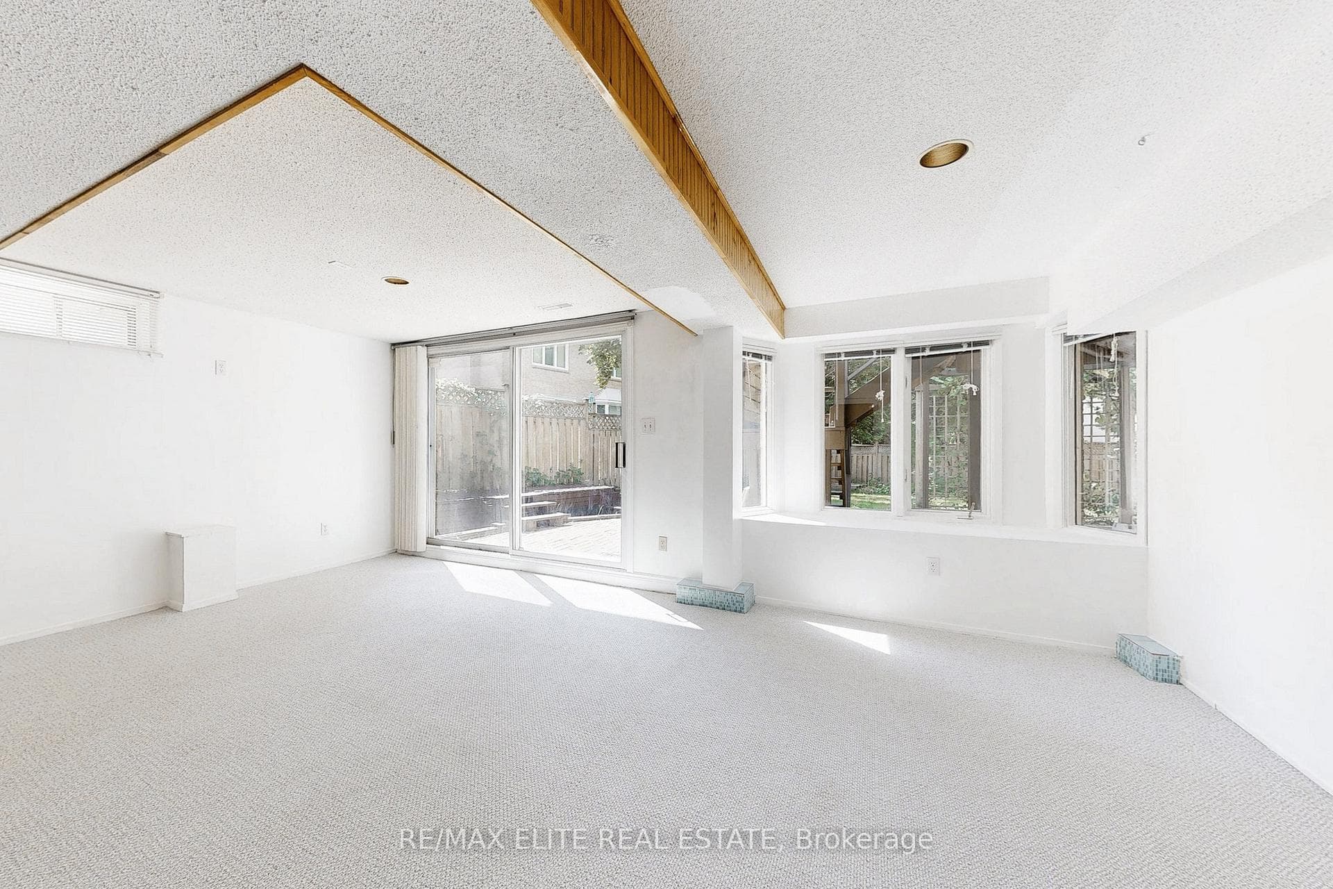 48 John Button Boulevard photo 21