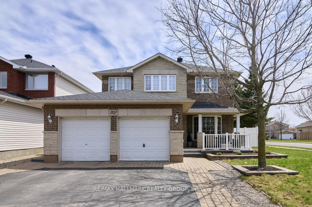 702 Mud Creek Crescent photo 3