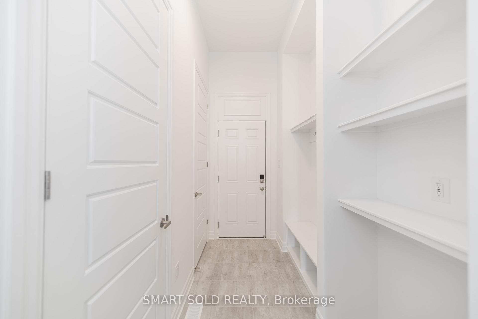 6 Azure Drive photo 20
