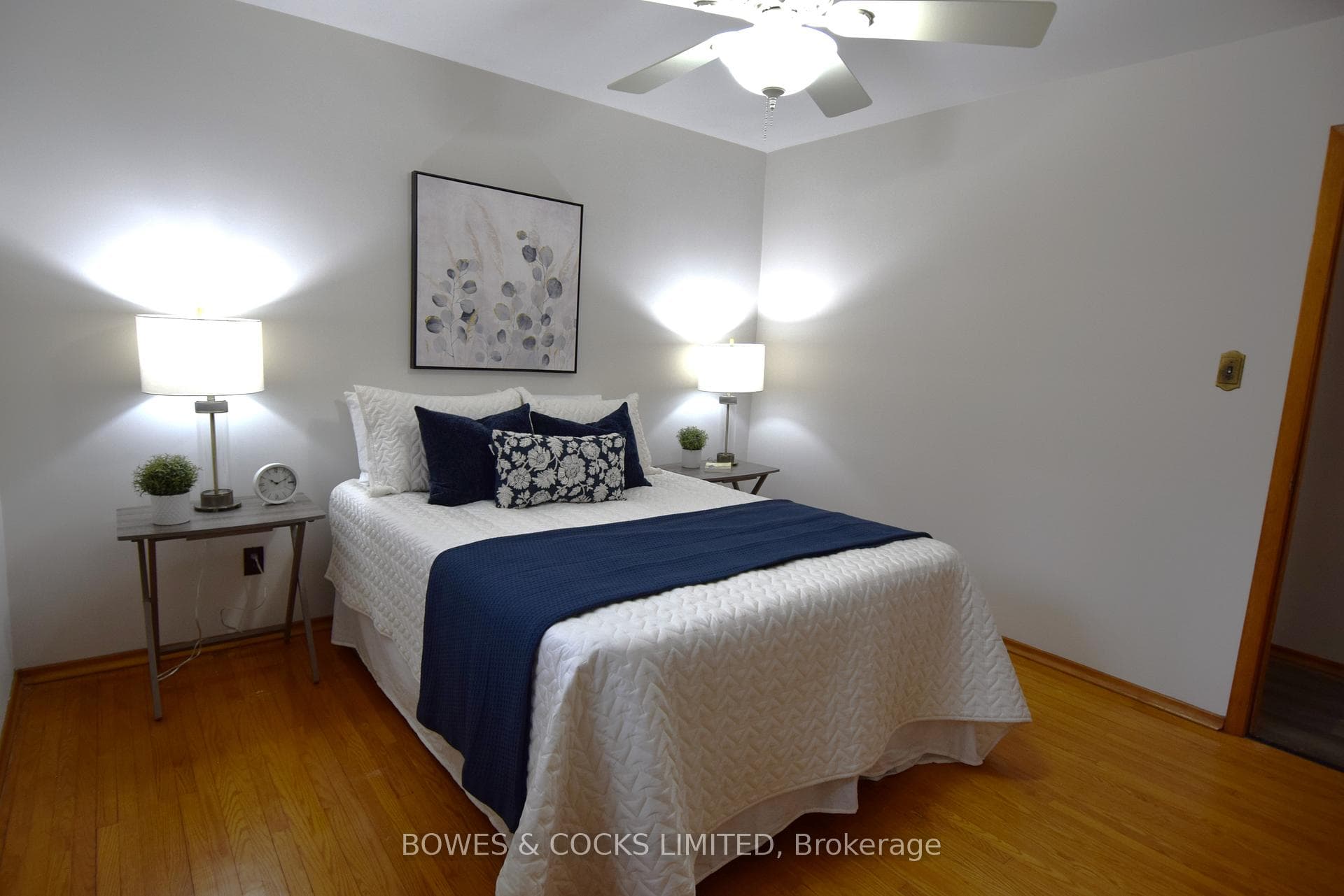 2857 Brumwell Street photo 31