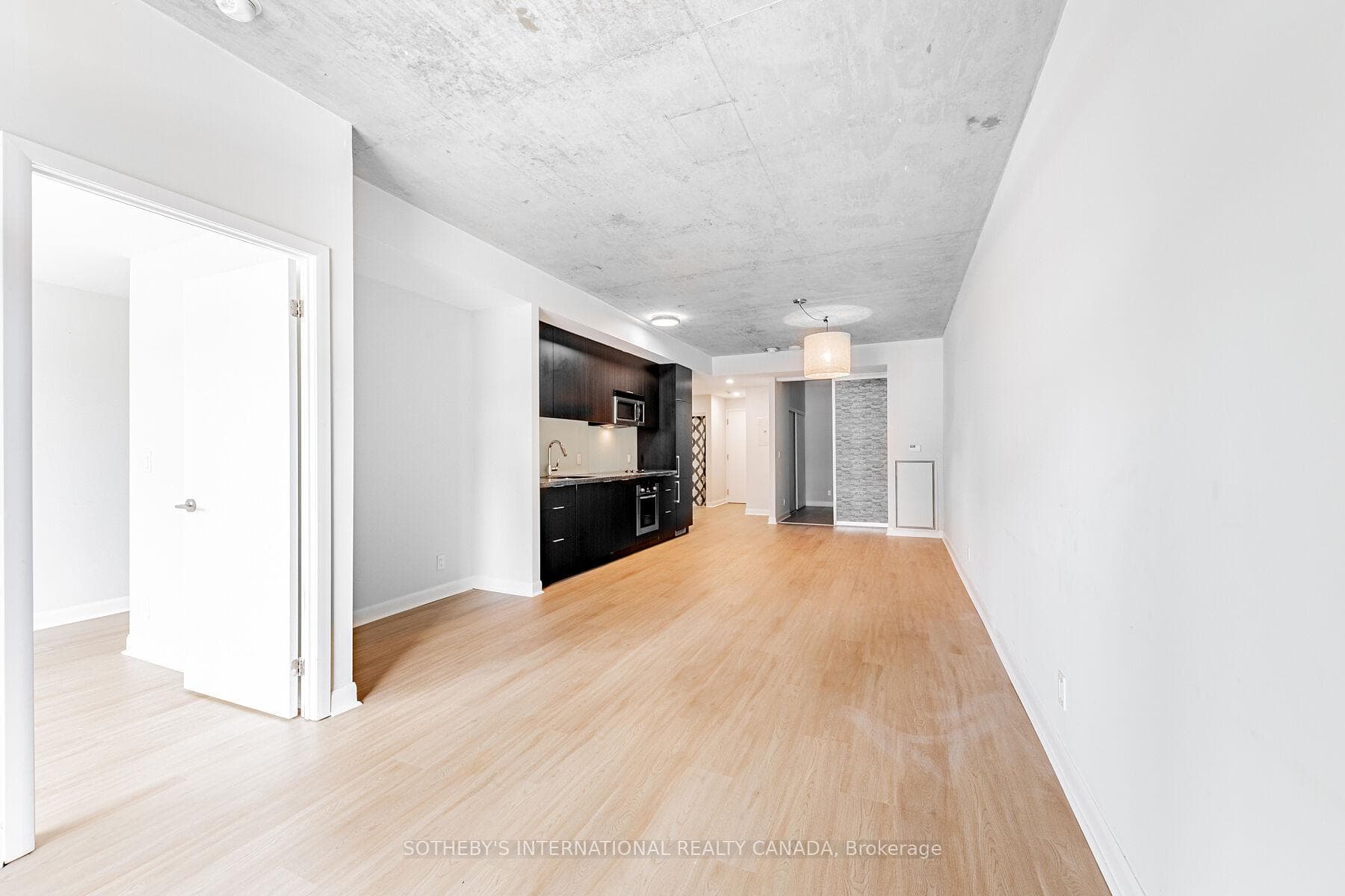 478 King Street Unit 609 photo 16