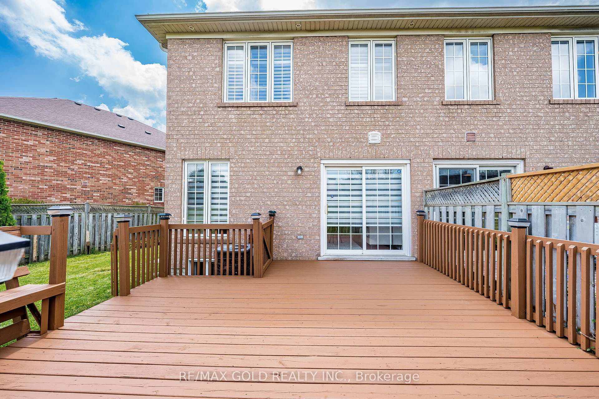 Deck View
