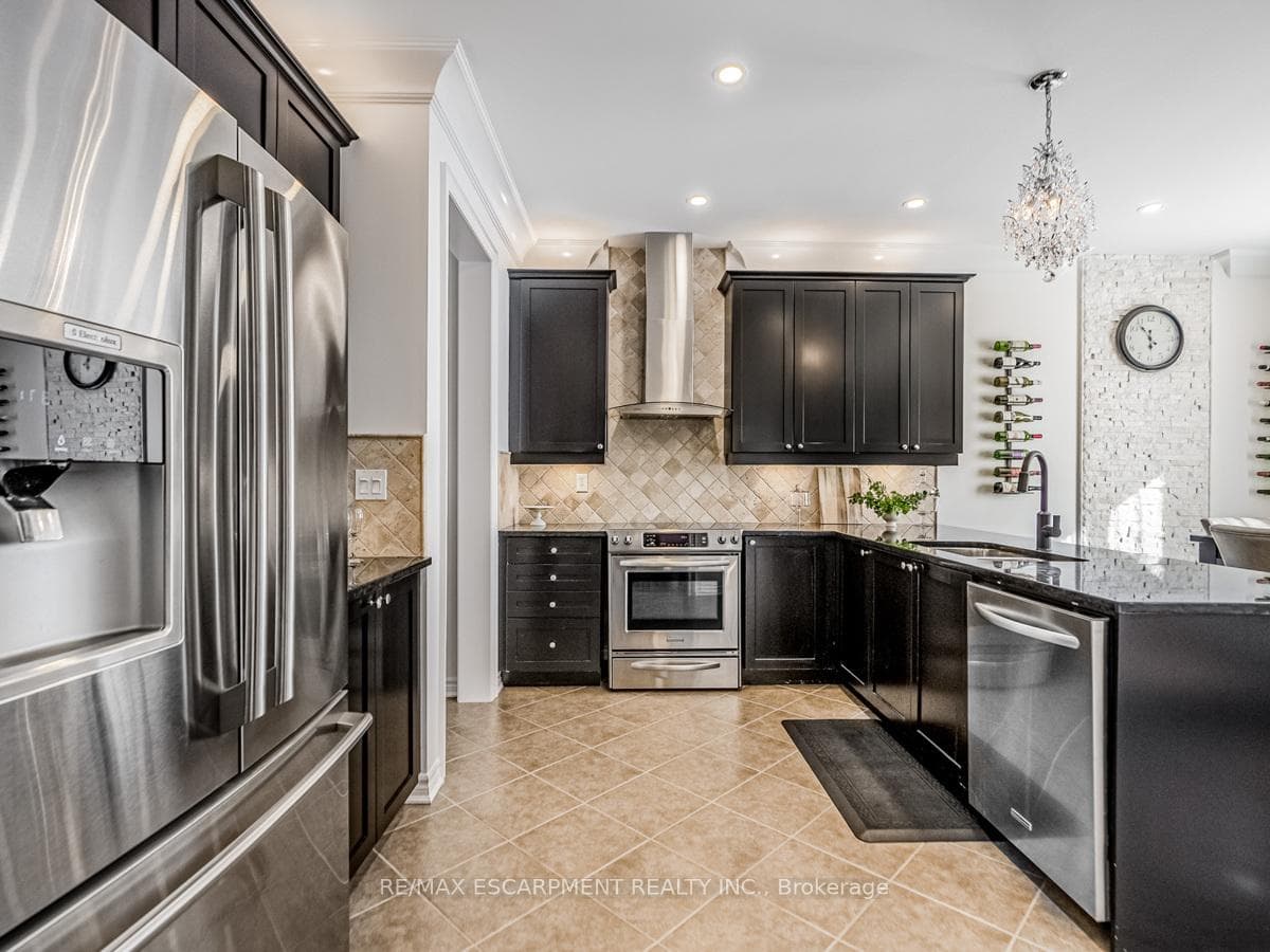 888 Toletza Landing N/A photo 15