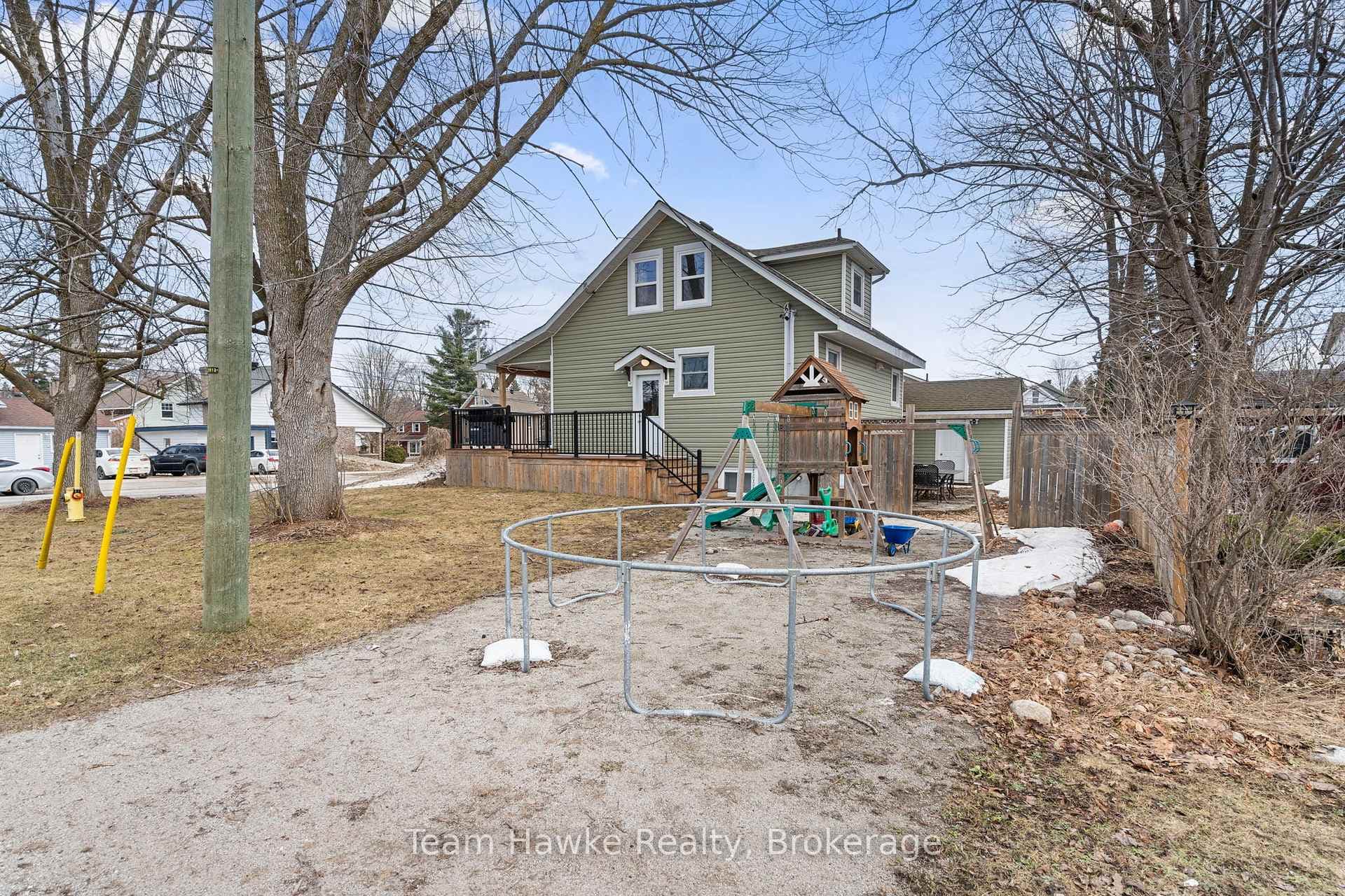475 Colborne Street photo 42
