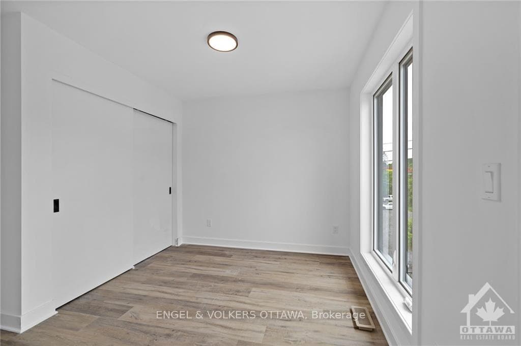 1258 MARENGER Street Unit C photo 16
