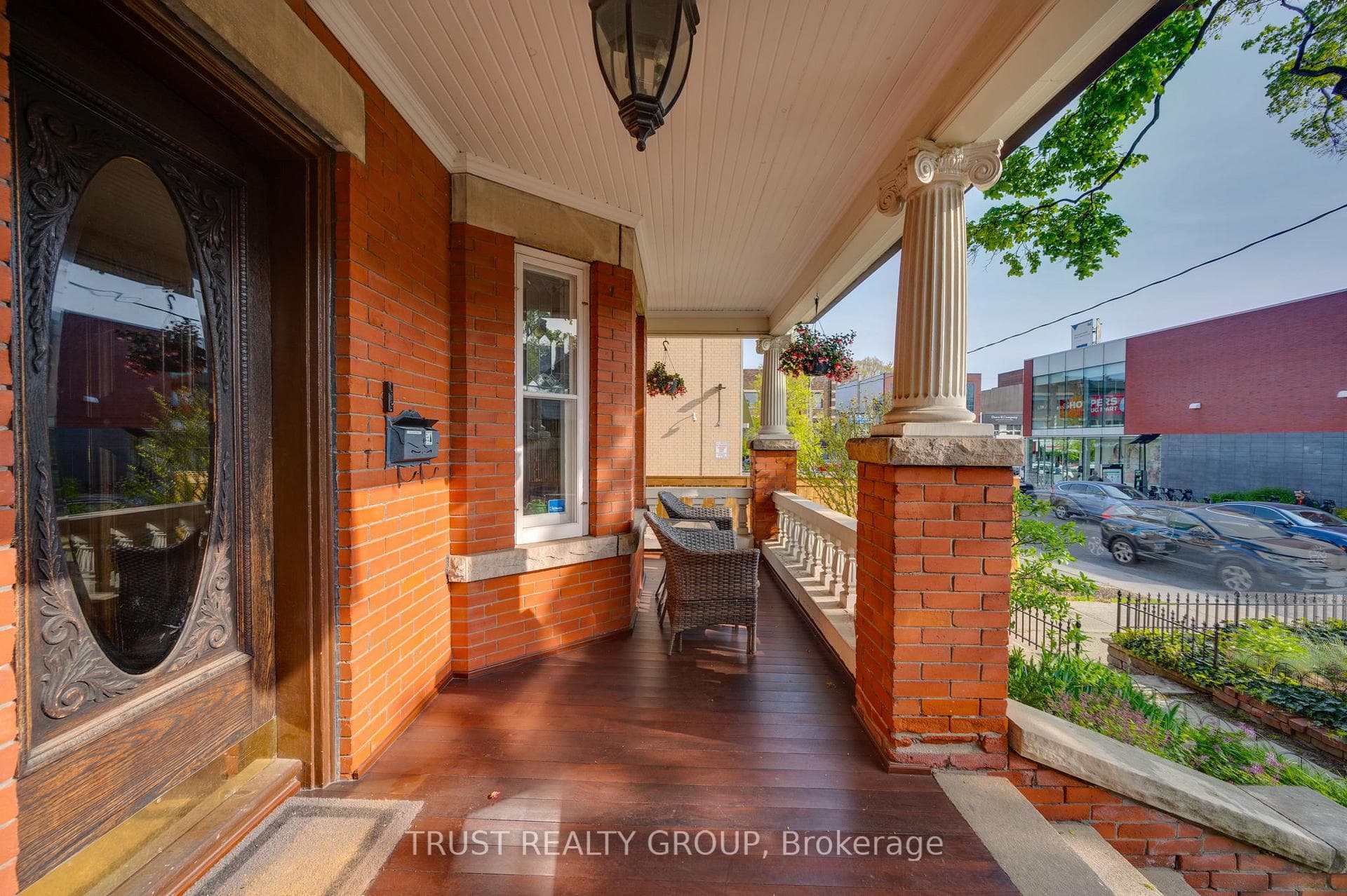 5 Ellerbeck Street photo 3