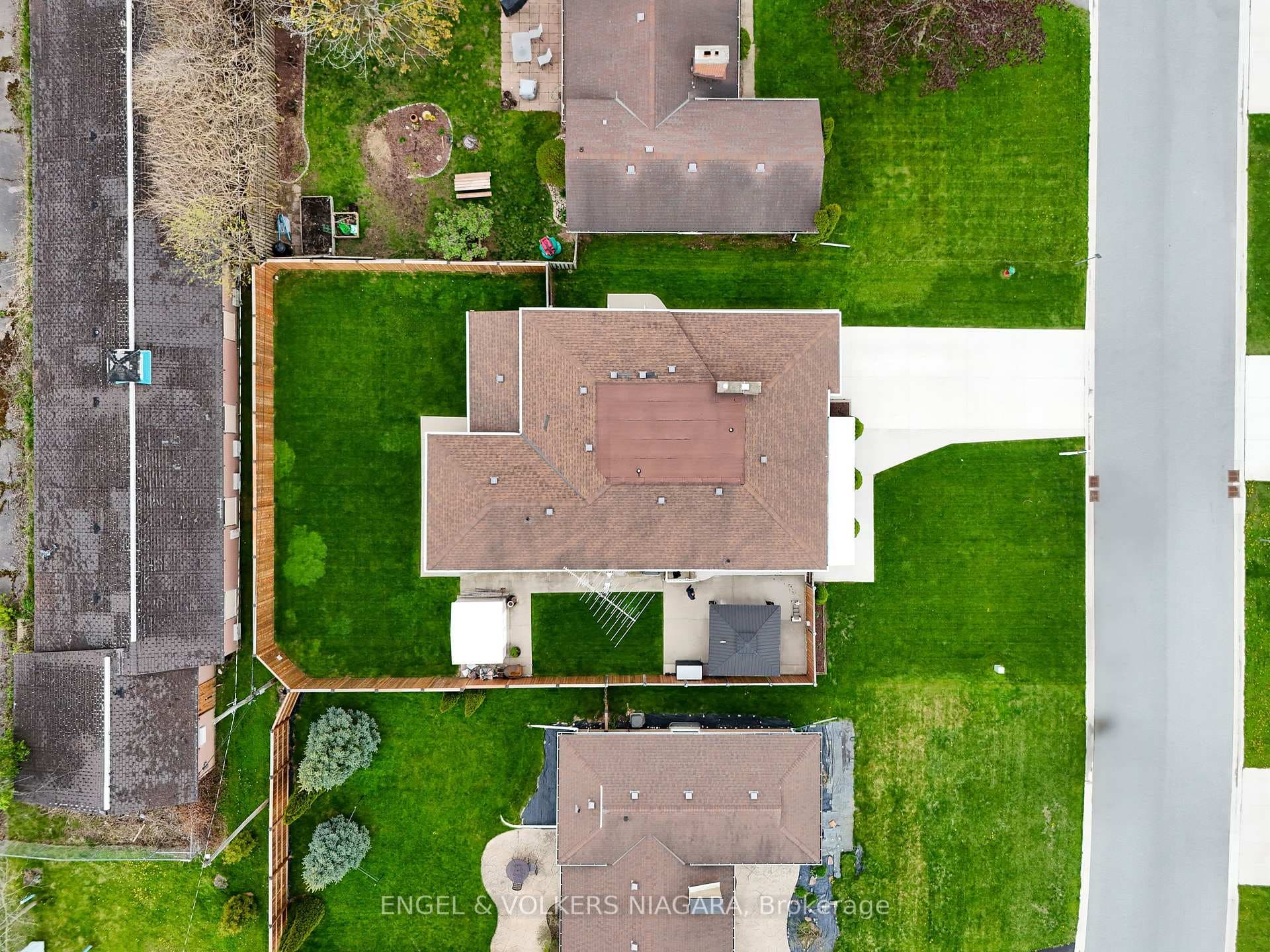3560 Rapids View Drive photo 4