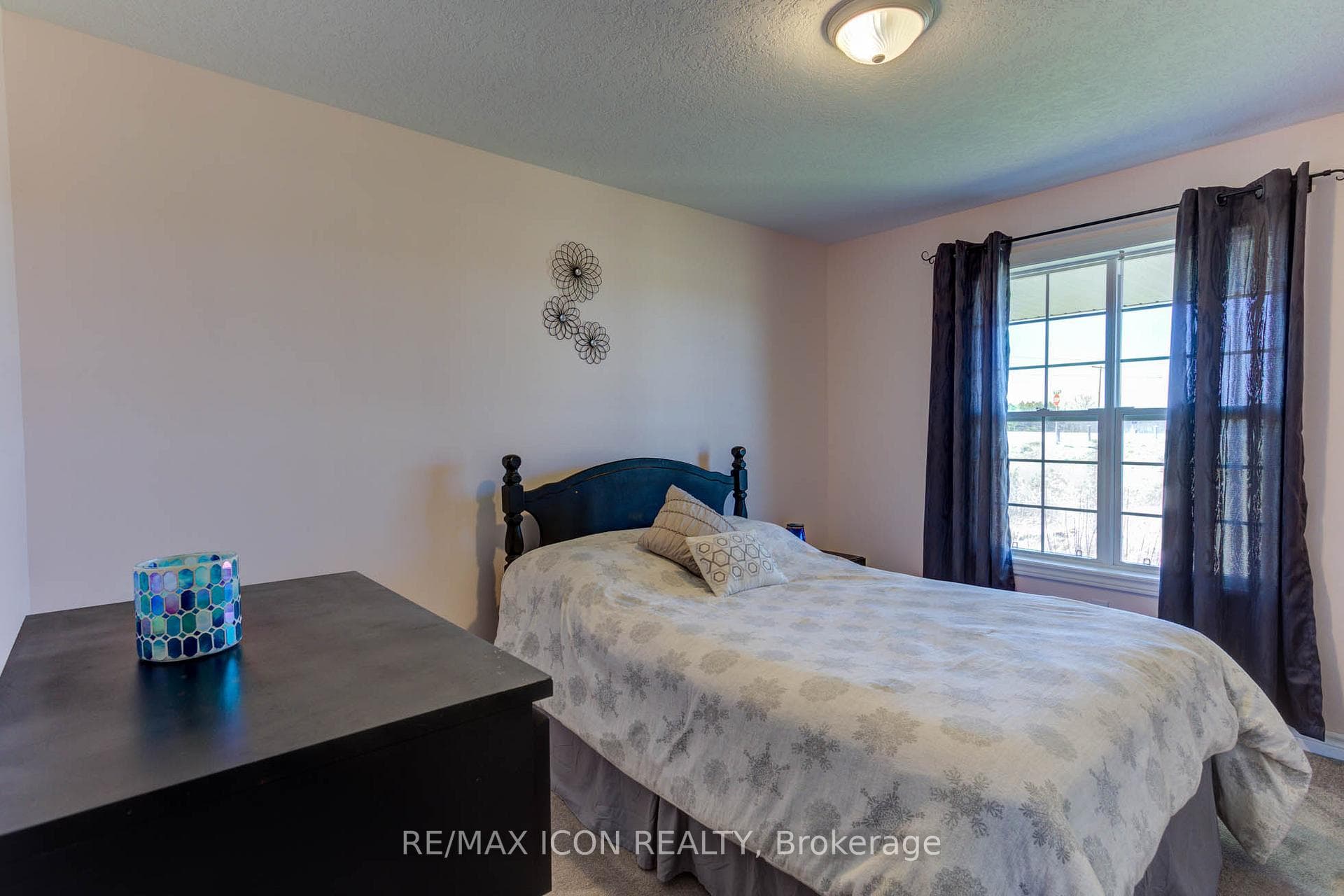 9643 3 Road photo 17
