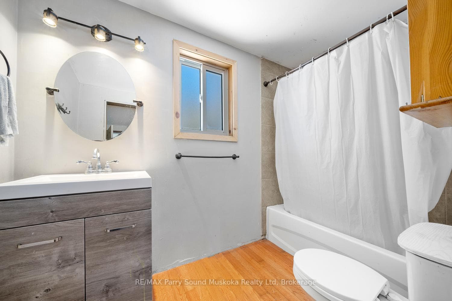 2 Mary Street photo 23
