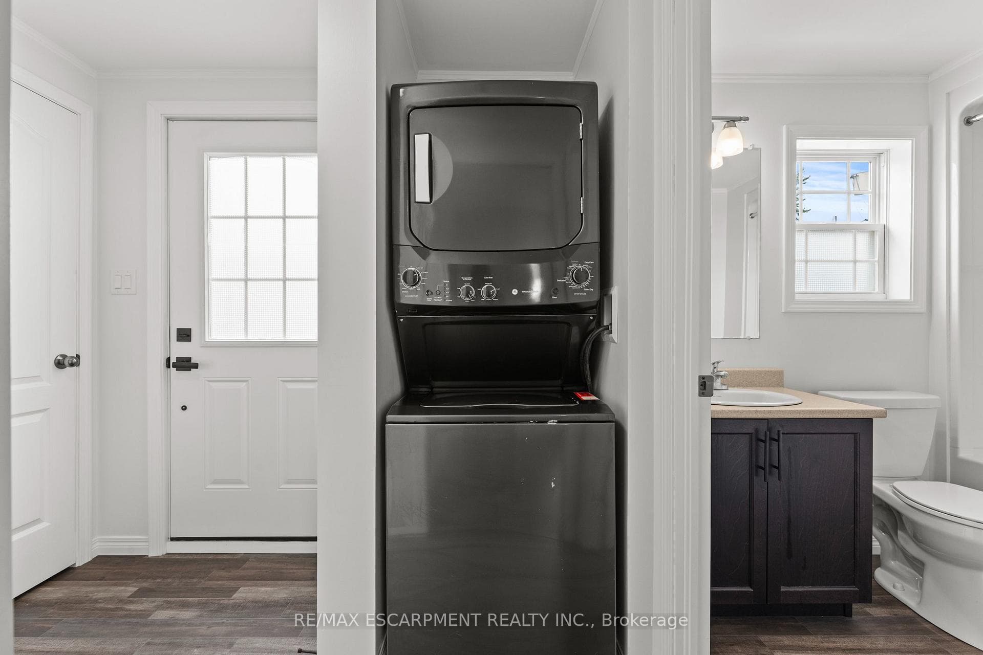 4431 Timothy Lane photo 13