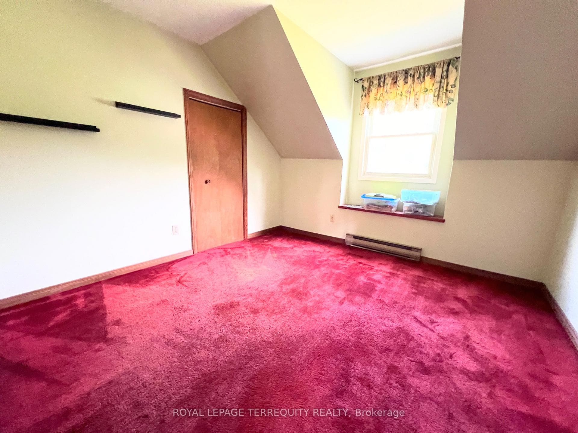 345 Hoskin Road photo 24
