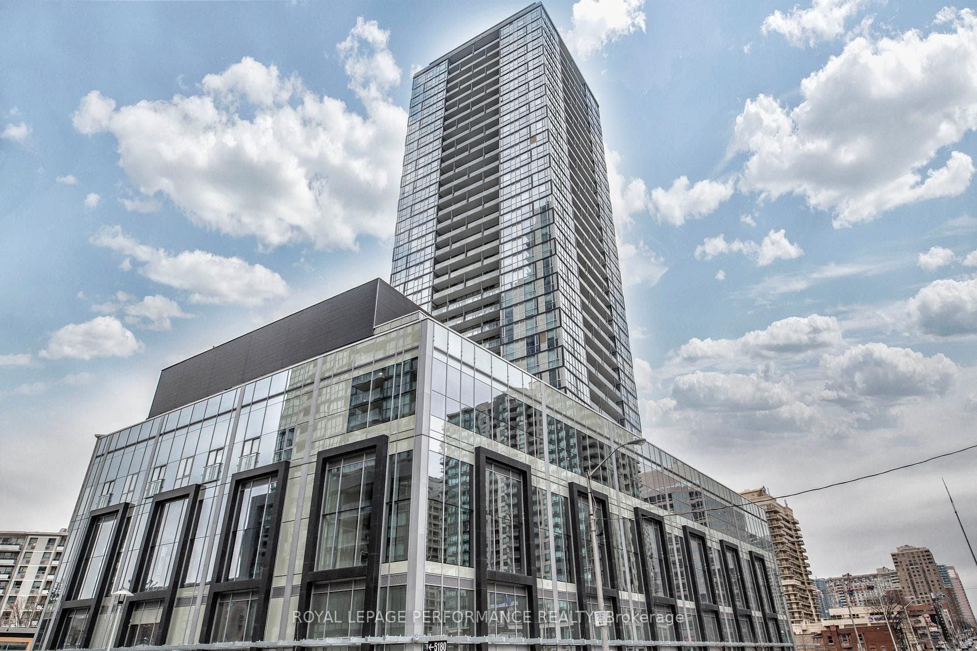 5180 Yonge Street Unit 1006 photo 1