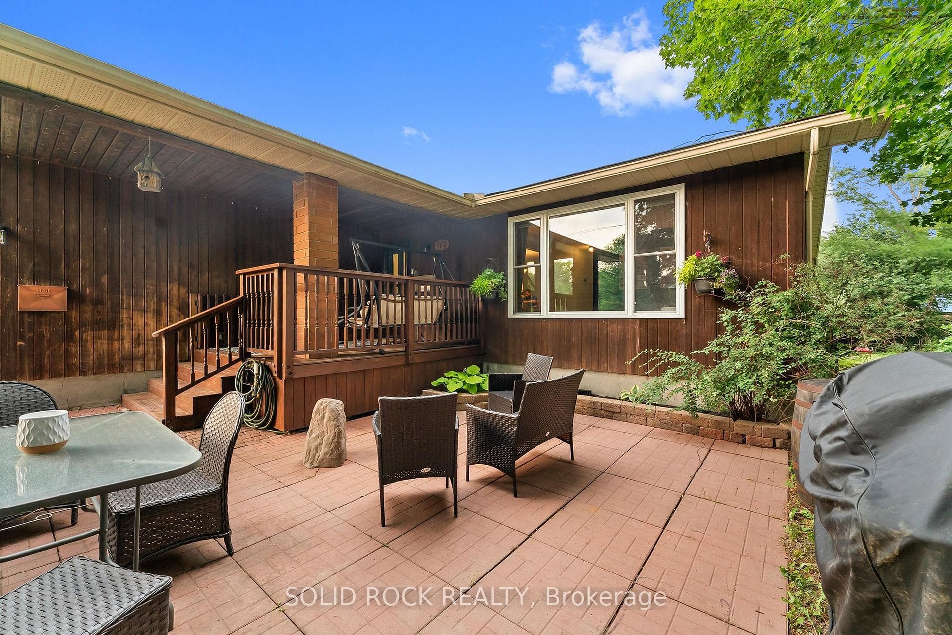 112 Kedey Street photo 2