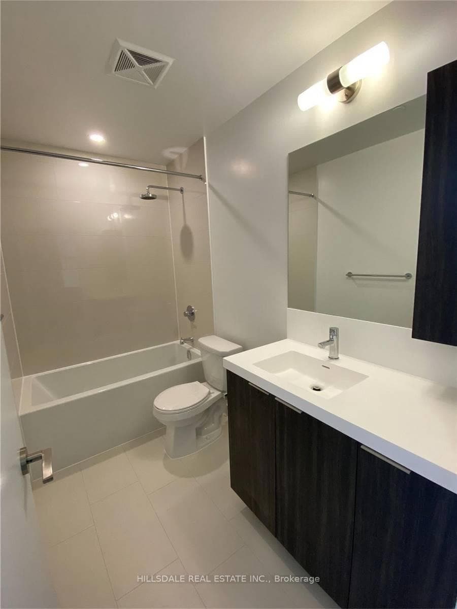 225 Sumach Street Unit 2206 photo 6