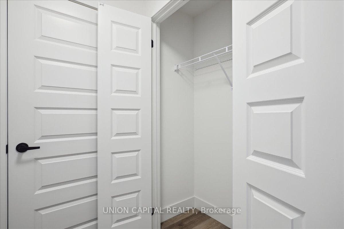 107 Roger Street Unit 207 photo 9