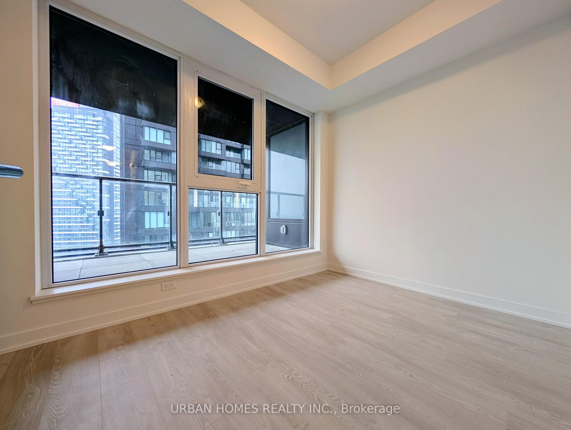1 Quarrington Lane Unit 2204 photo 14
