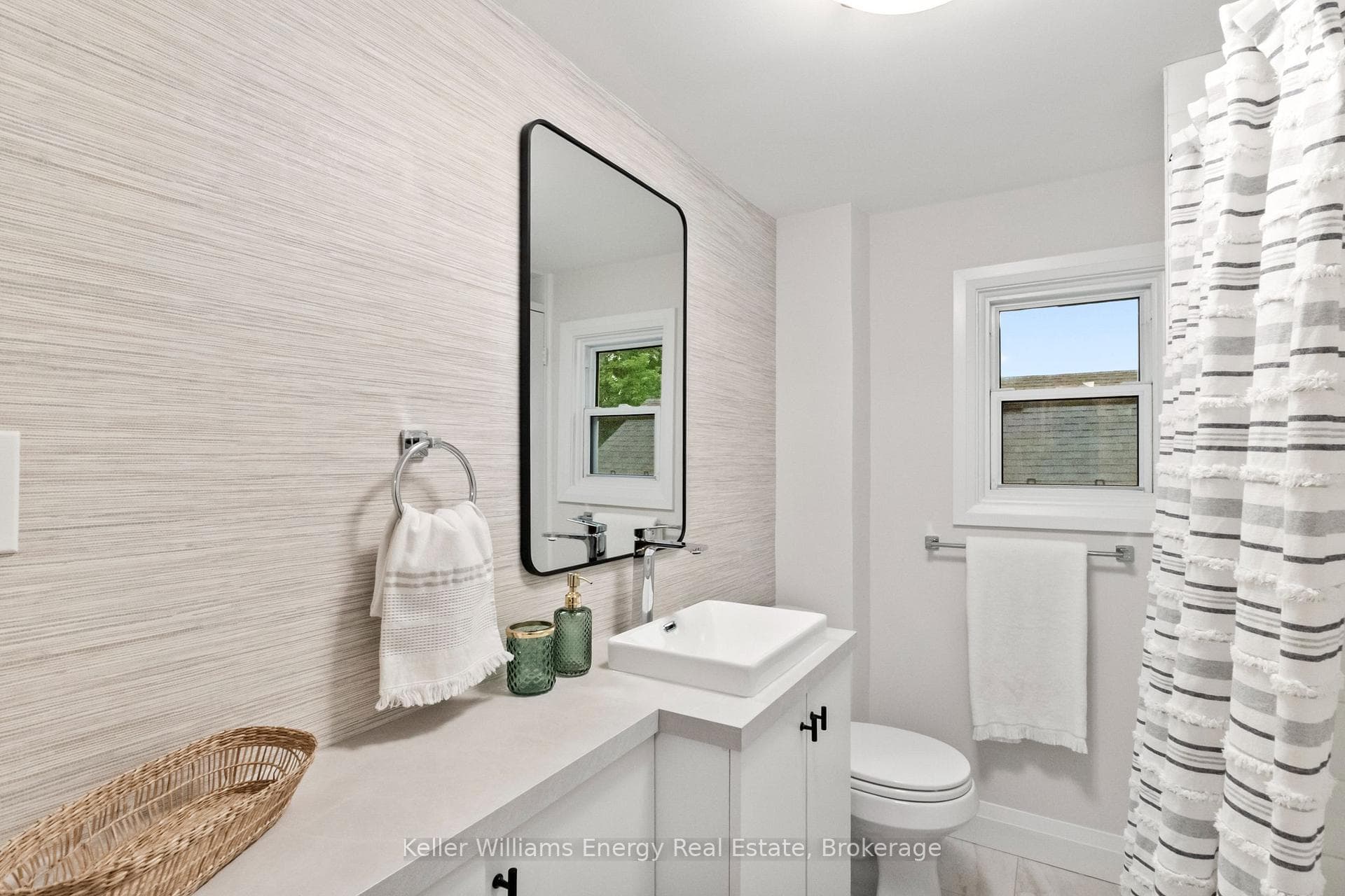 55 Arlington Avenue photo 16