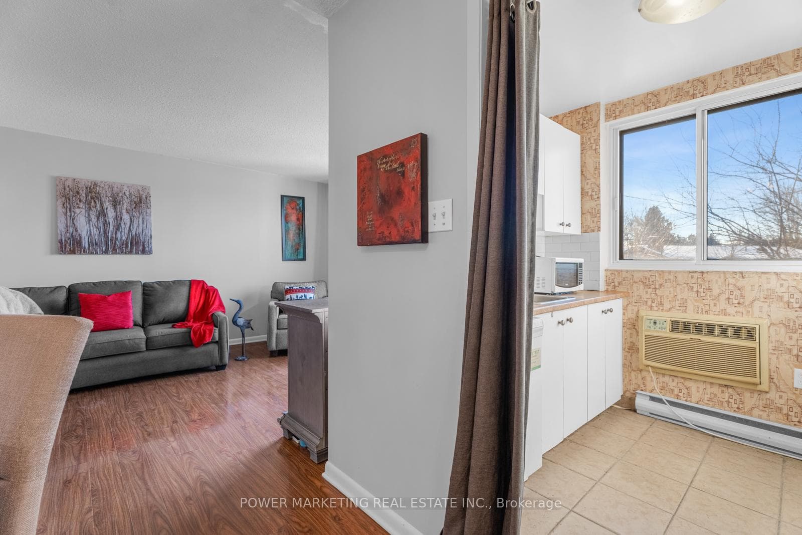 41 SUNSET Boulevard Unit 204 photo 16