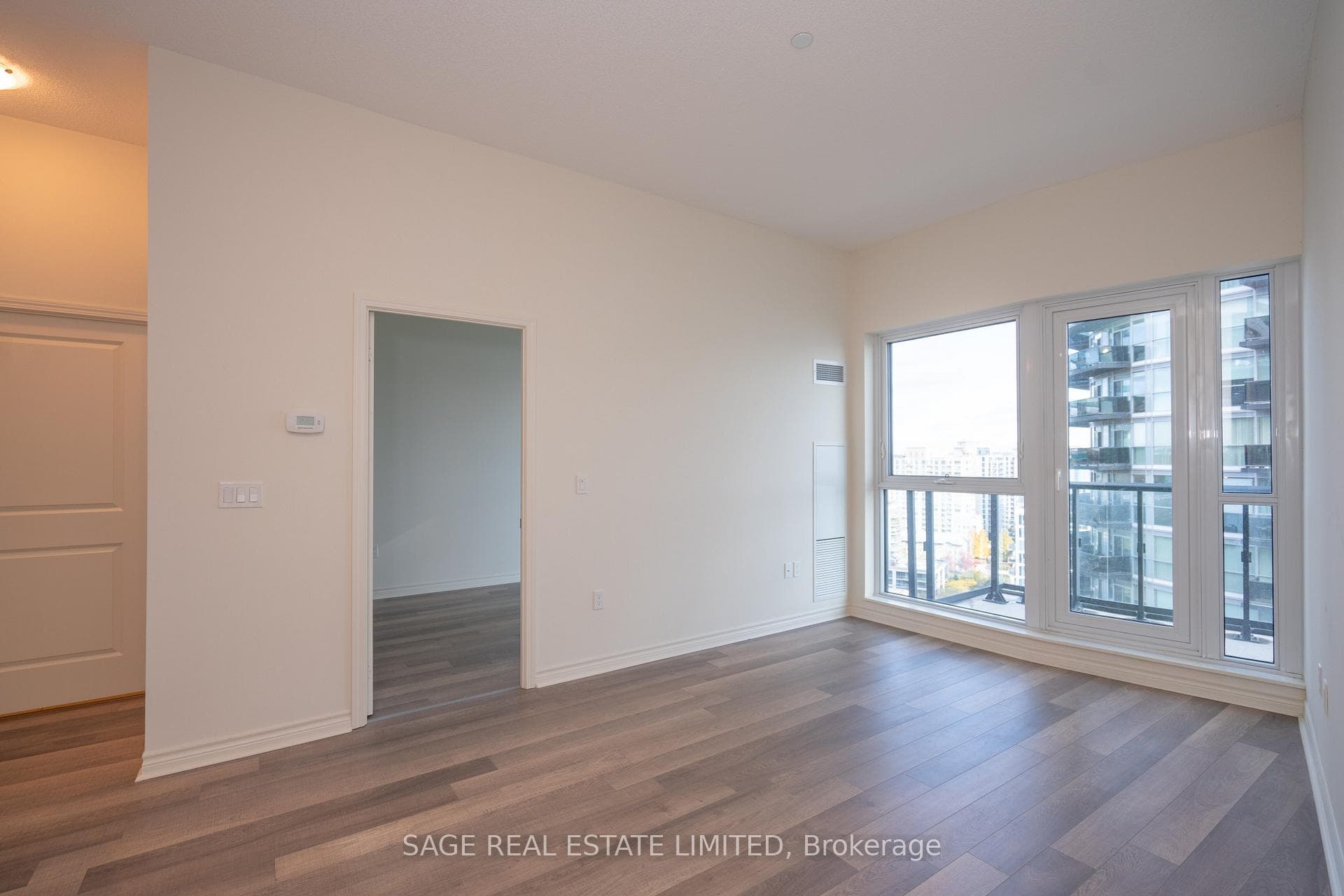 39 Annie Craig Drive Unit Ph11 photo 12