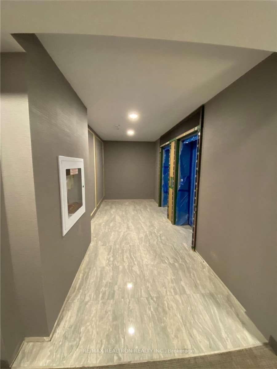 5055 Greenlane Road Unit 338 photo 6