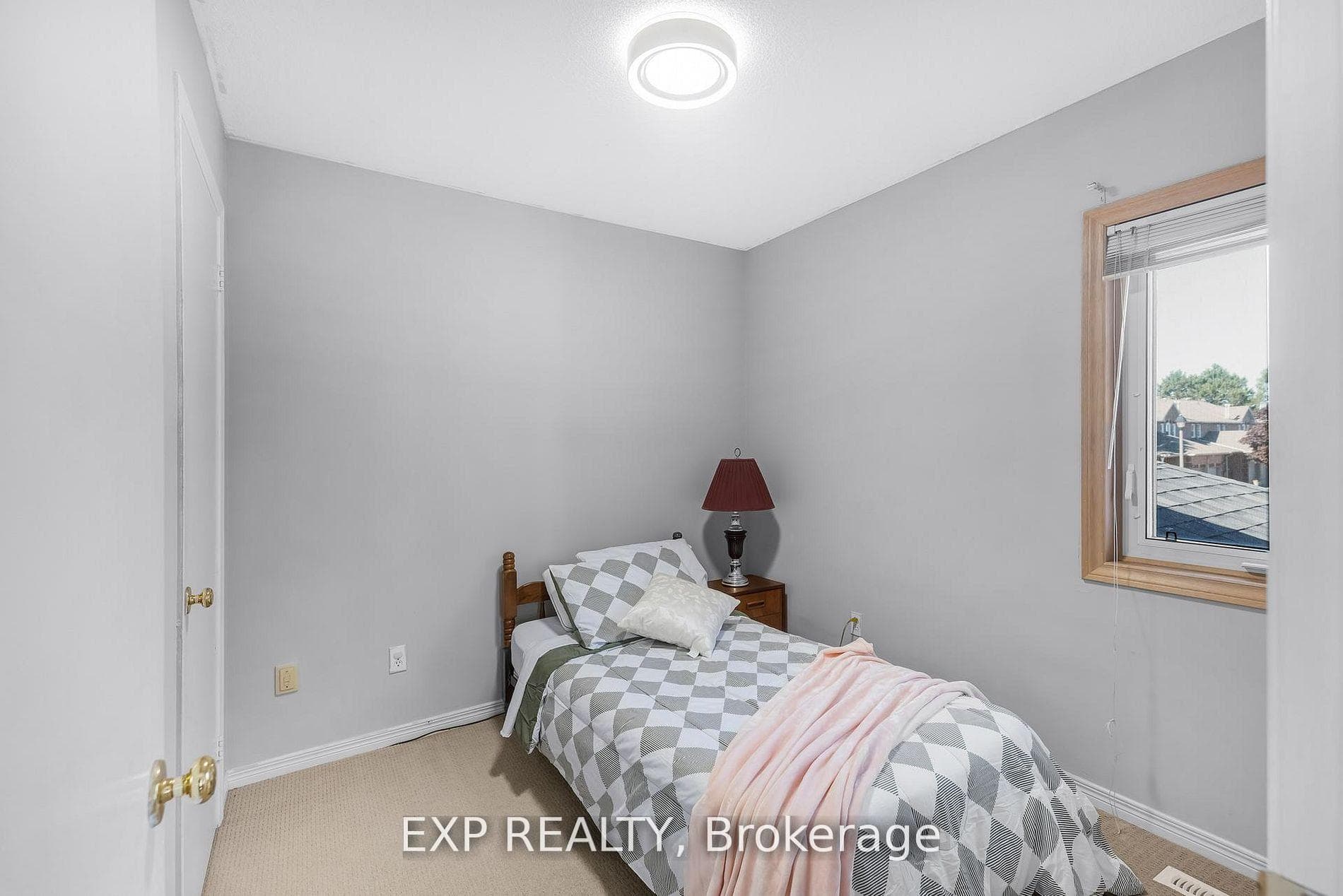 148 Taylorwood Avenue photo 21
