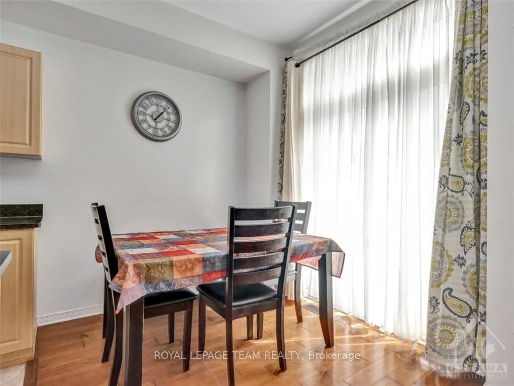116 CAMDEN photo 14