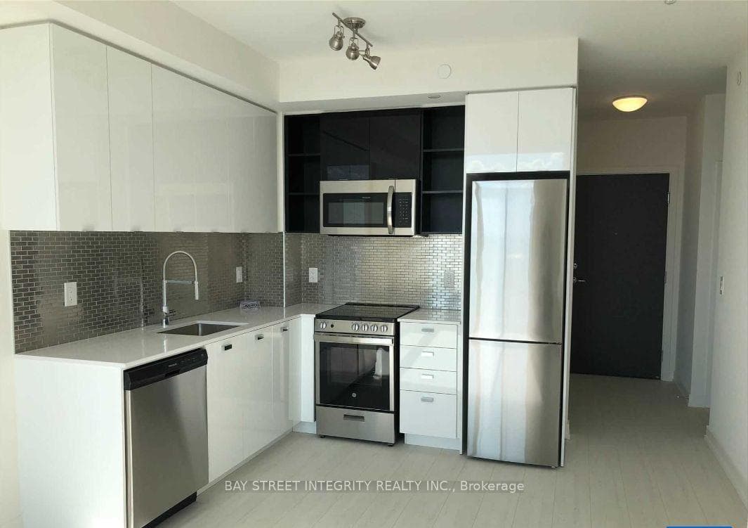 10 De Boers Drive N/A Unit 1315 photo 2