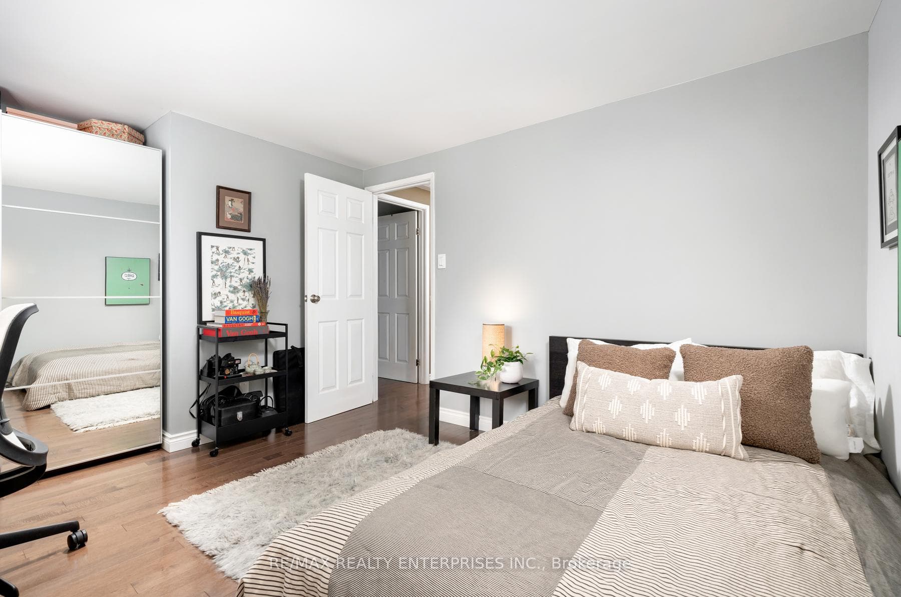 1042 Raintree Lane photo 26