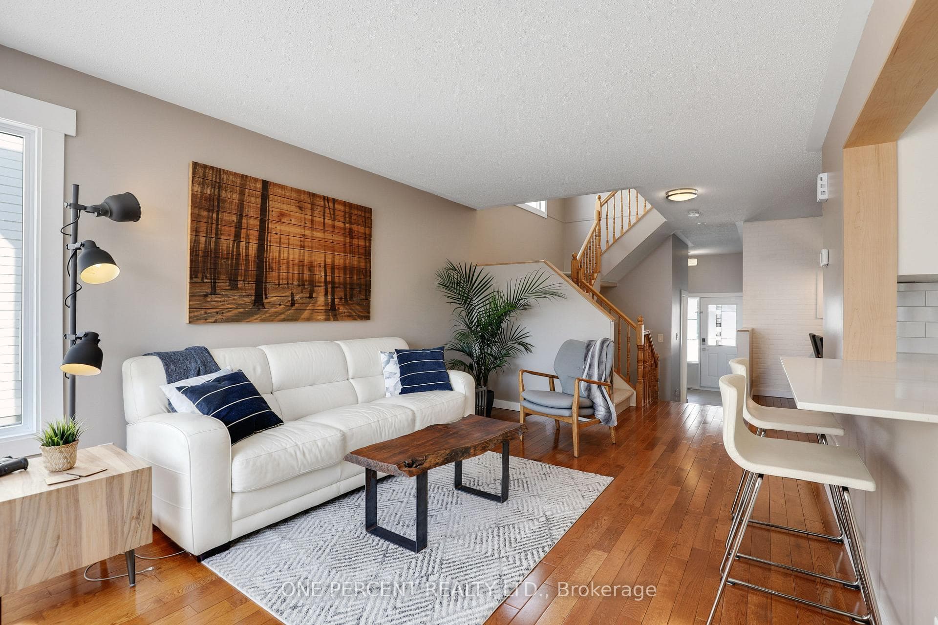 63 Sheppard's Glen Avenue photo 14