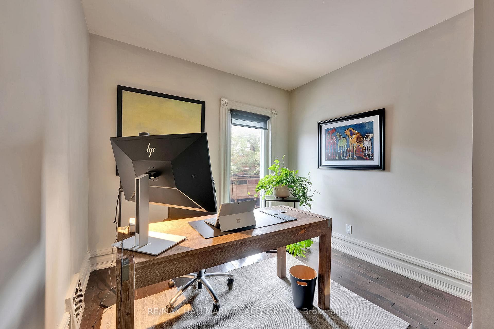 376 Lyon Street photo 19
