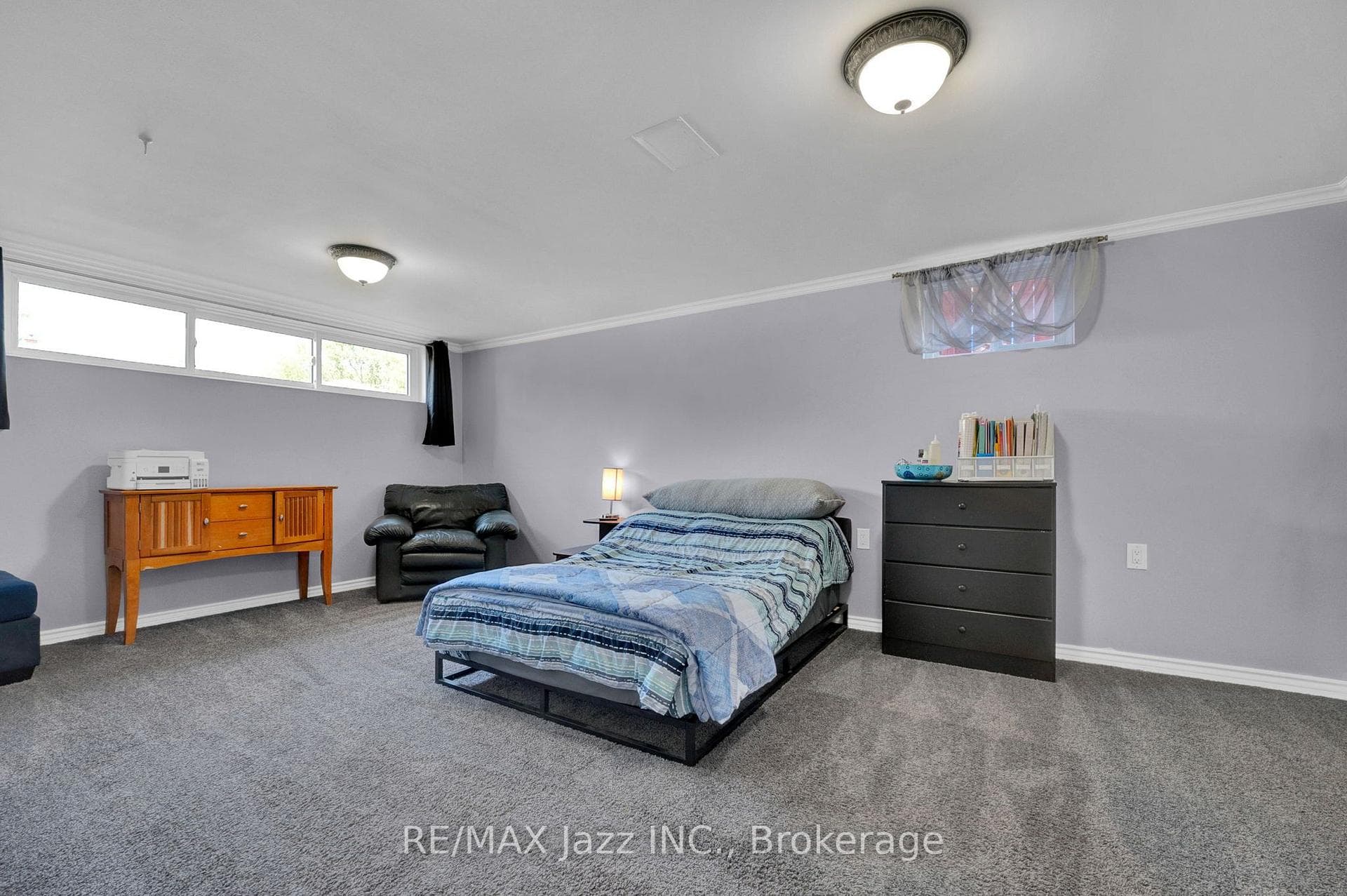 217 Annis Street photo 33