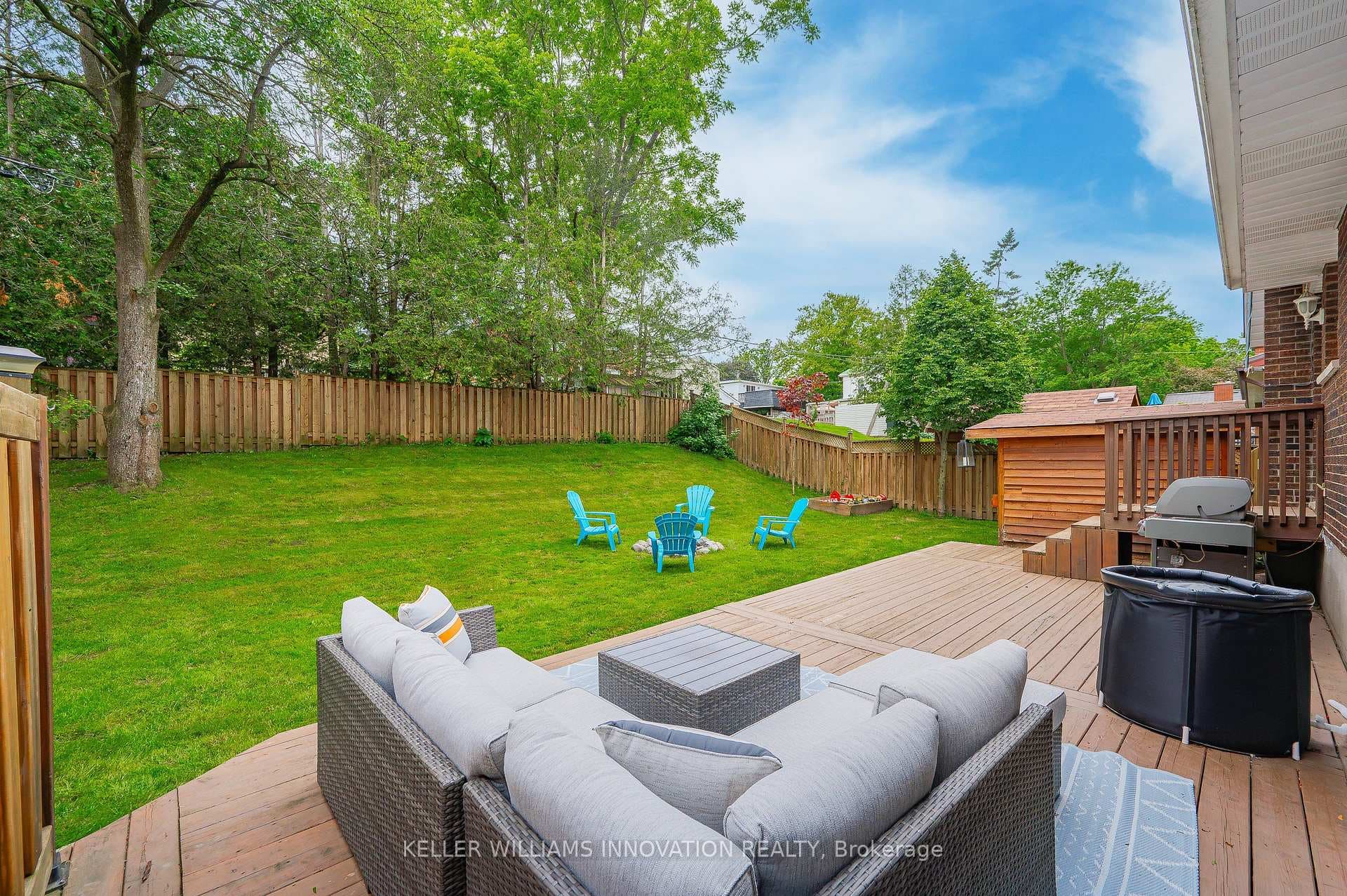 11 Victoria Glen Street photo 27