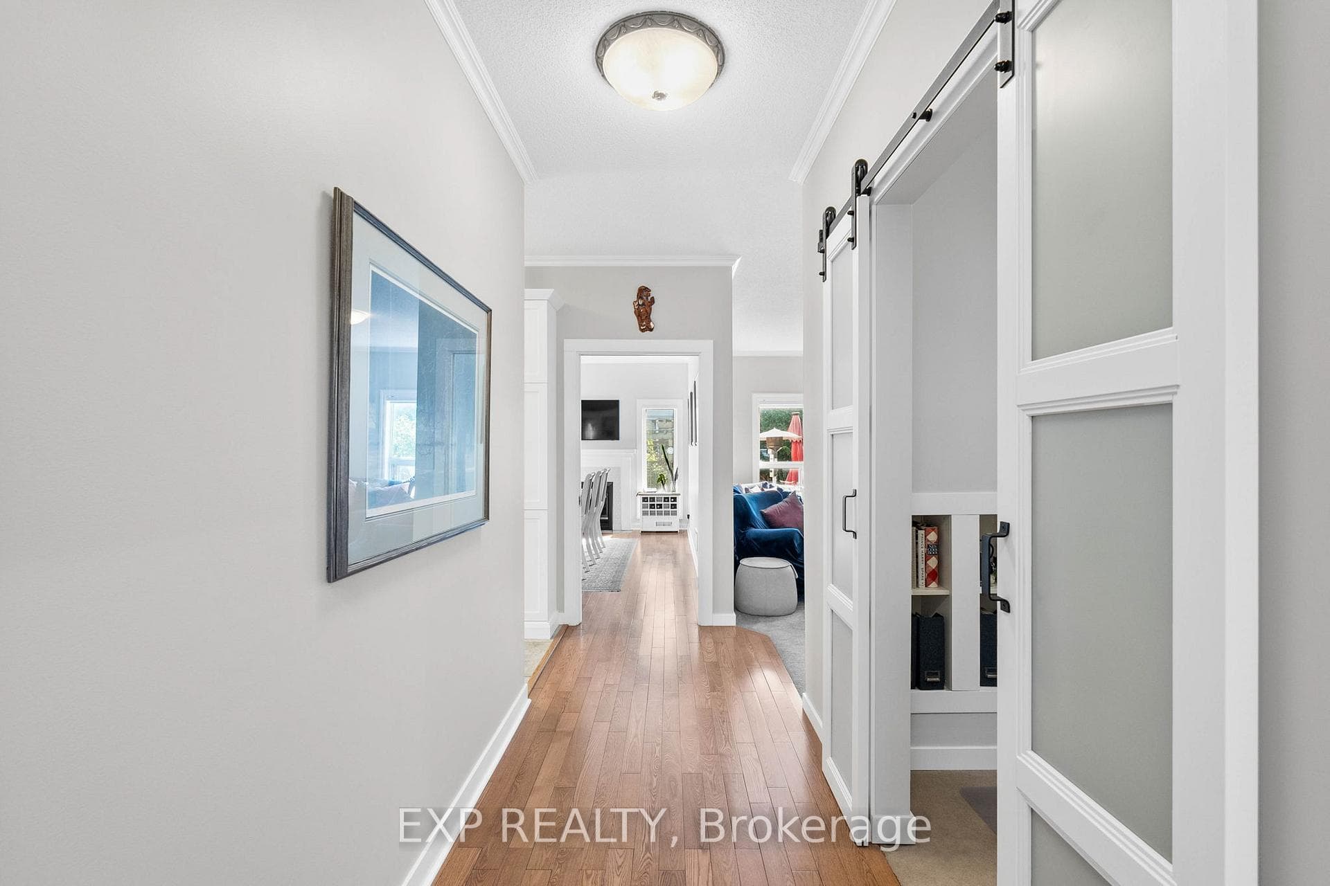 18 Golders Green Lane photo 8