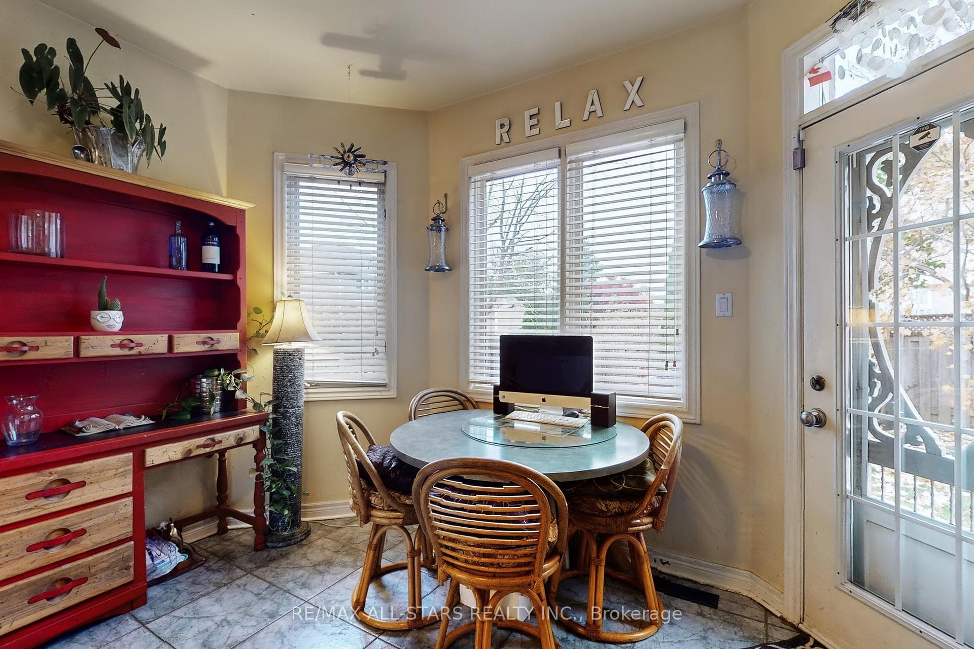 54 Bretton Circle photo 13
