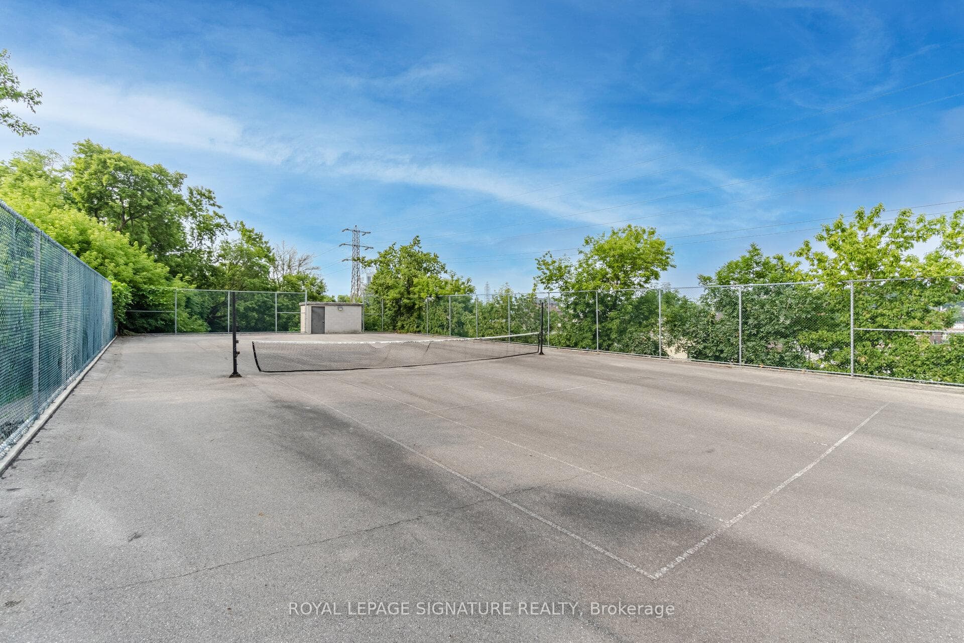 541 Blackthorn Avenue Unit 1110 photo 37