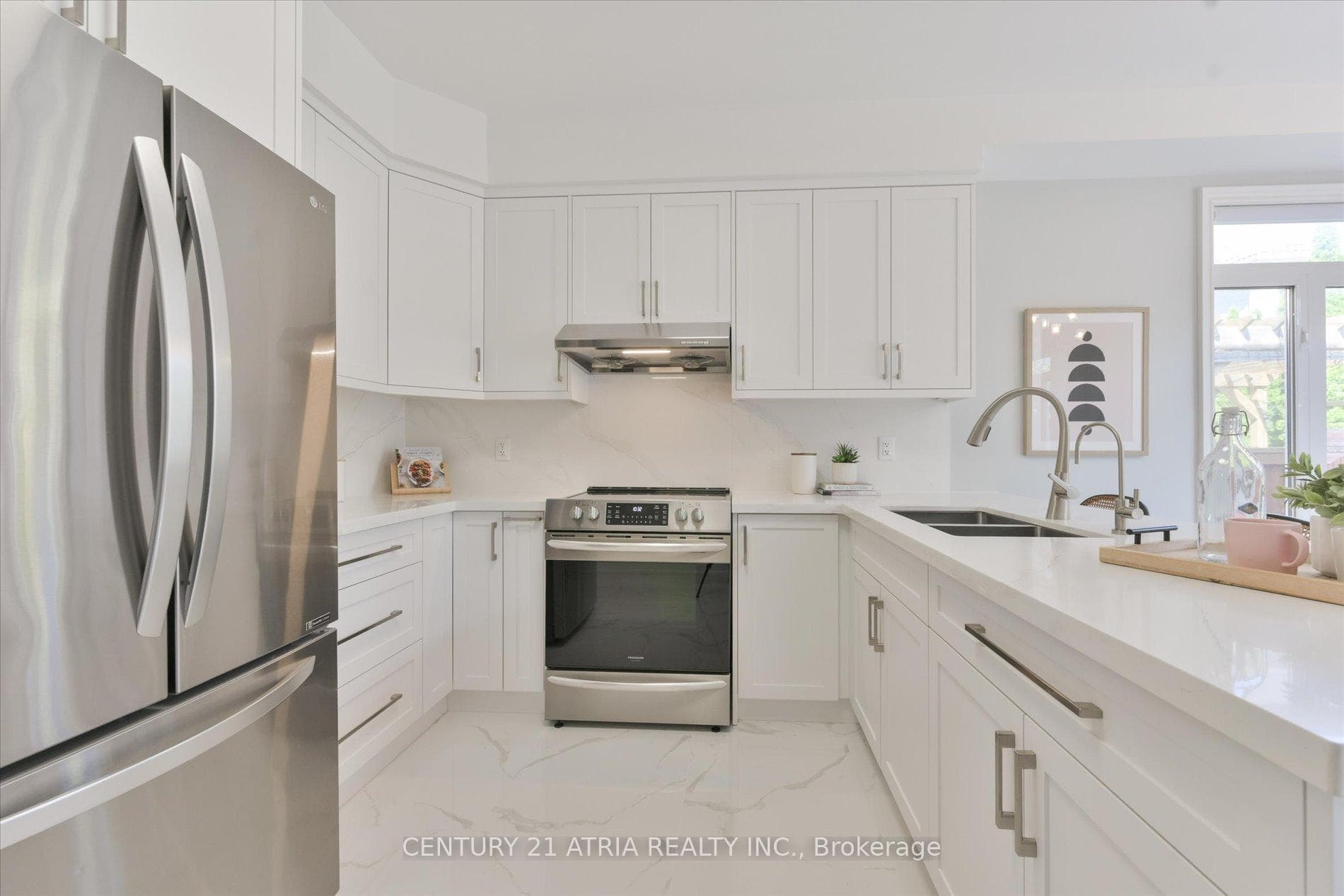 119 Martini Drive photo 21