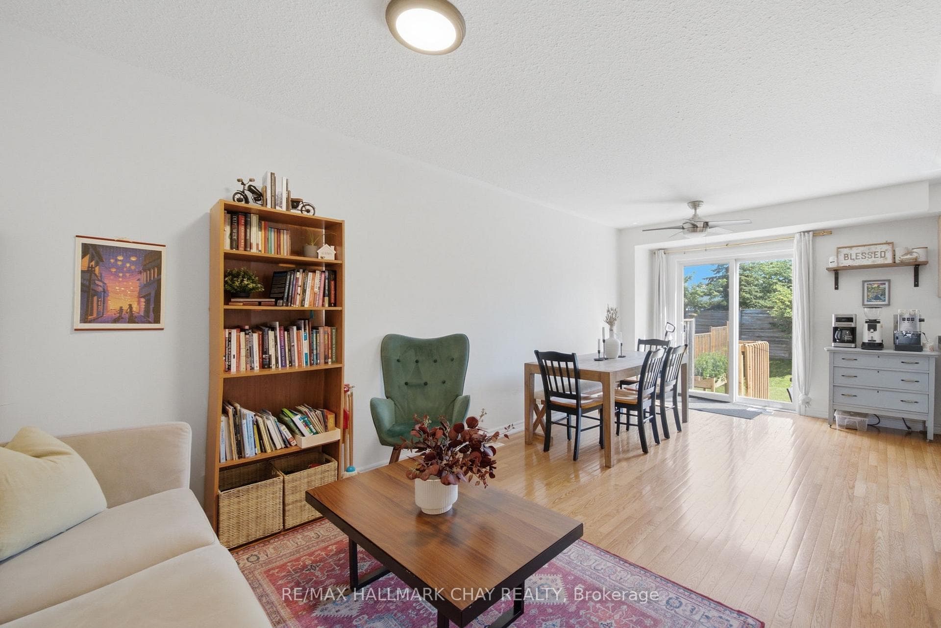 46 Michelle Drive photo 7