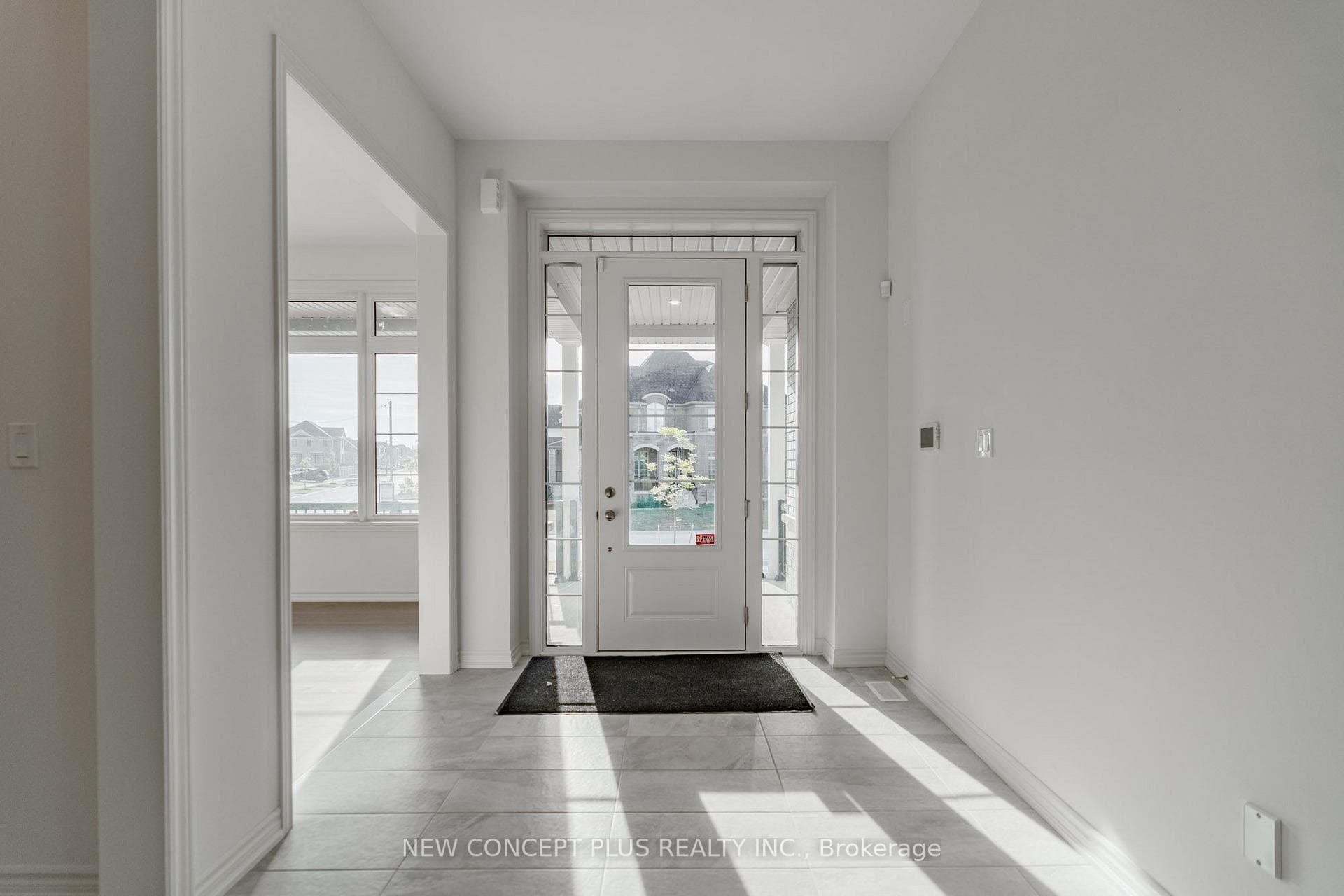 103 Bluebird Avenue photo 3