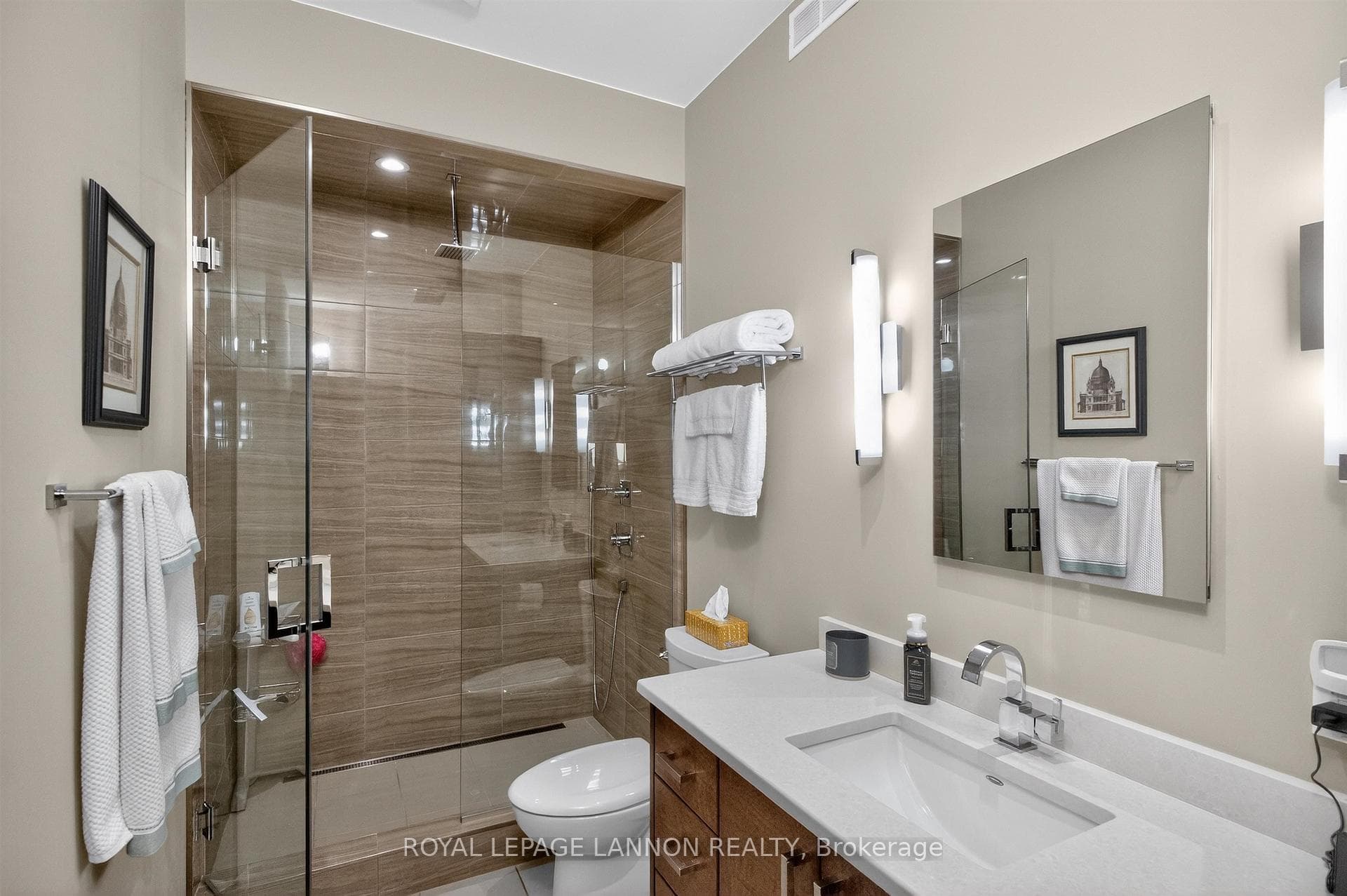 2737 Birch Beach photo 30
