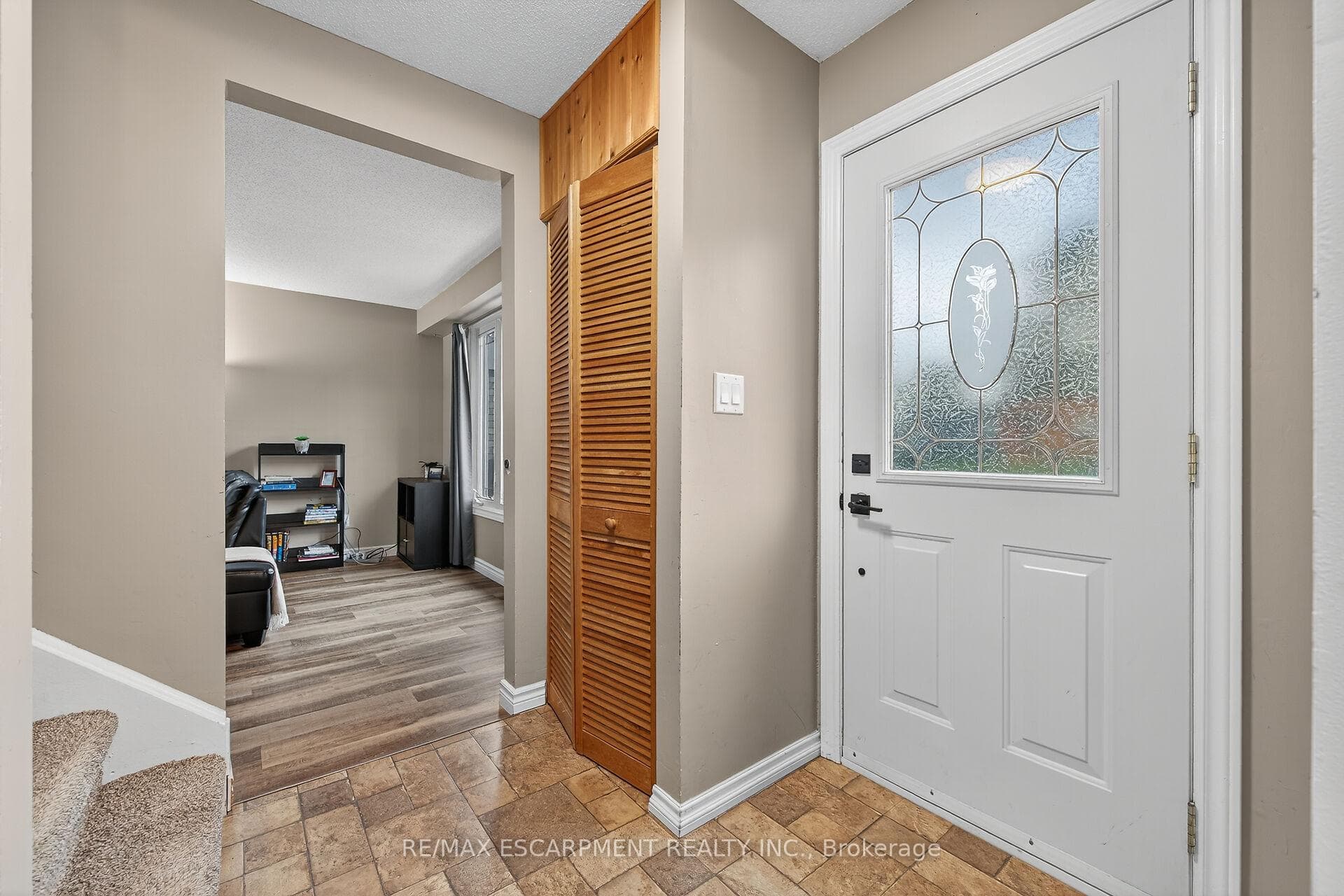 35B Seneca Street photo 7