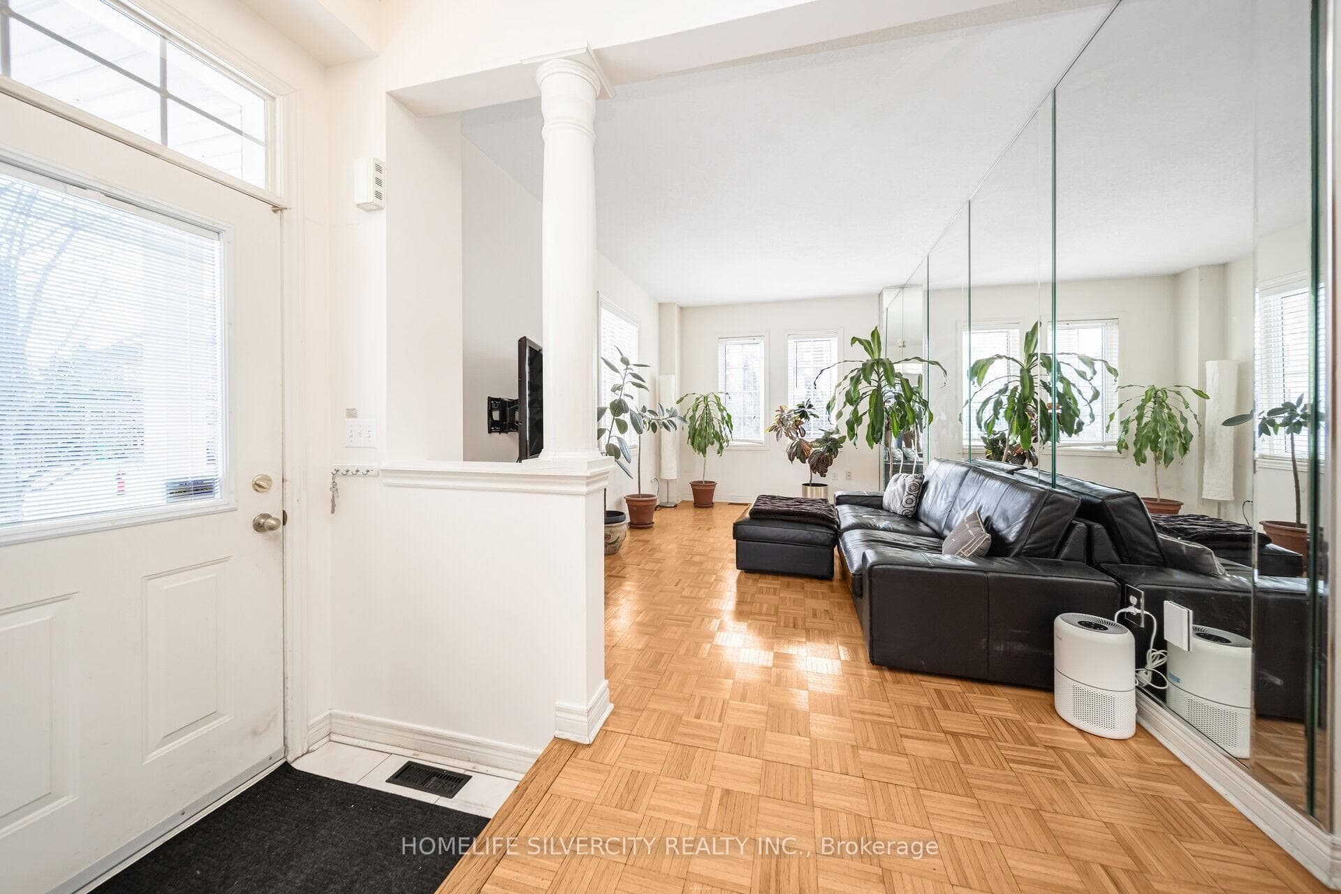 4785 James Austin Drive photo 8