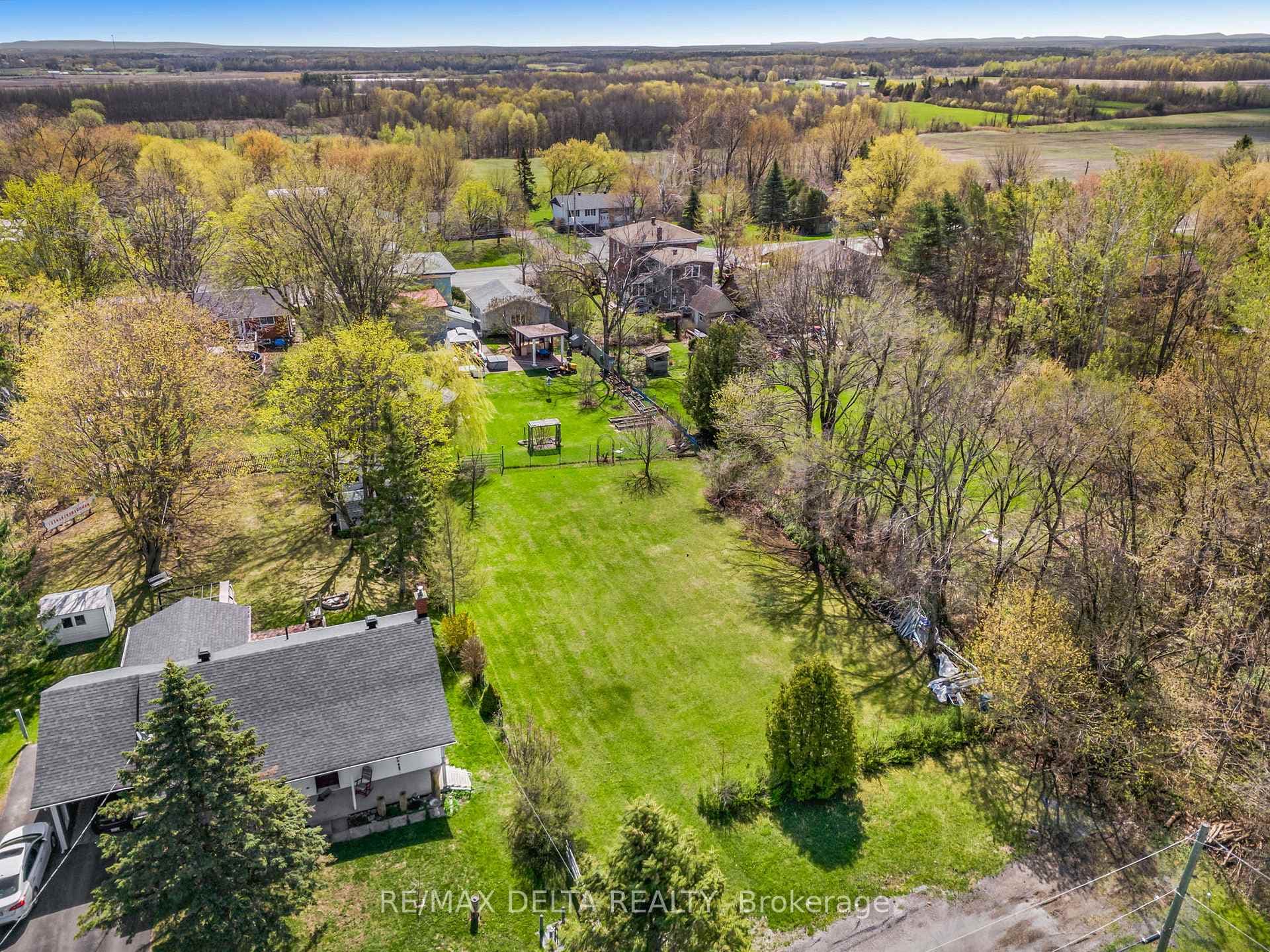 Look at that back yard!