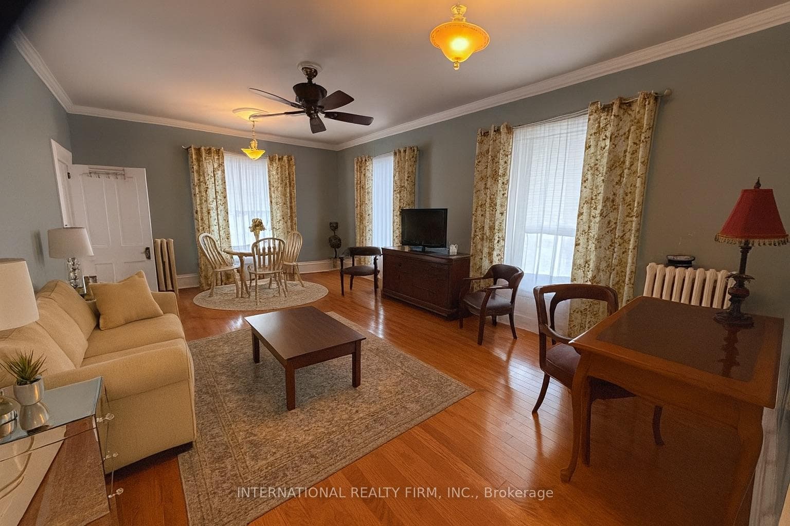 Combined Living, Dining and office