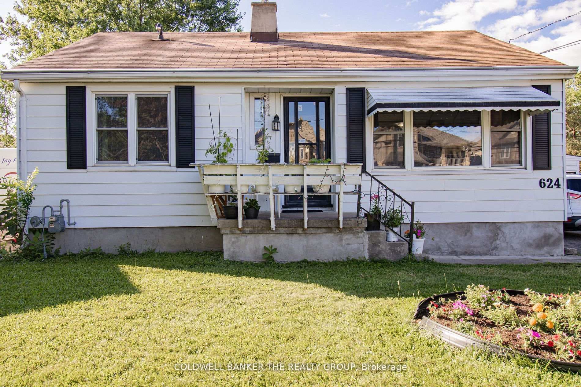 624 Tennent Avenue photo 2