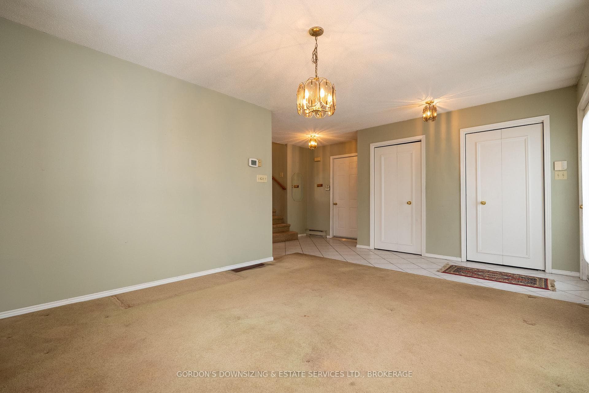 7 Pebblehill Place photo 6