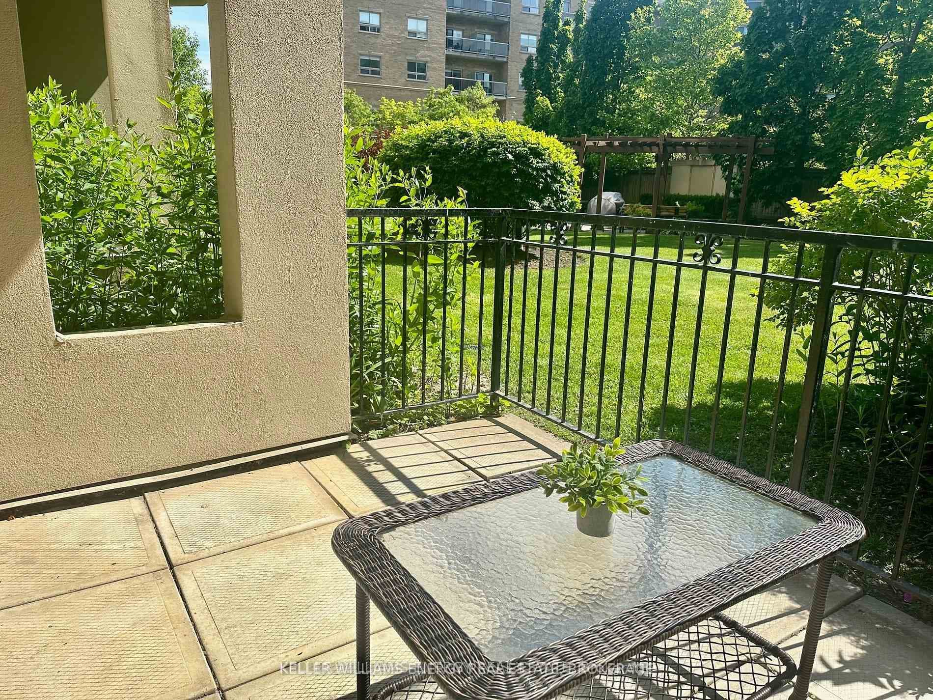 1 Maison Parc Court Unit 109 photo 36