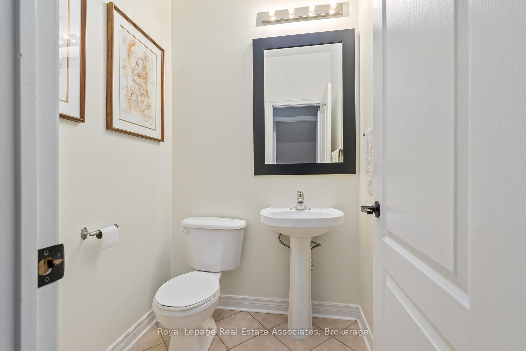 2 Pc Bathroom