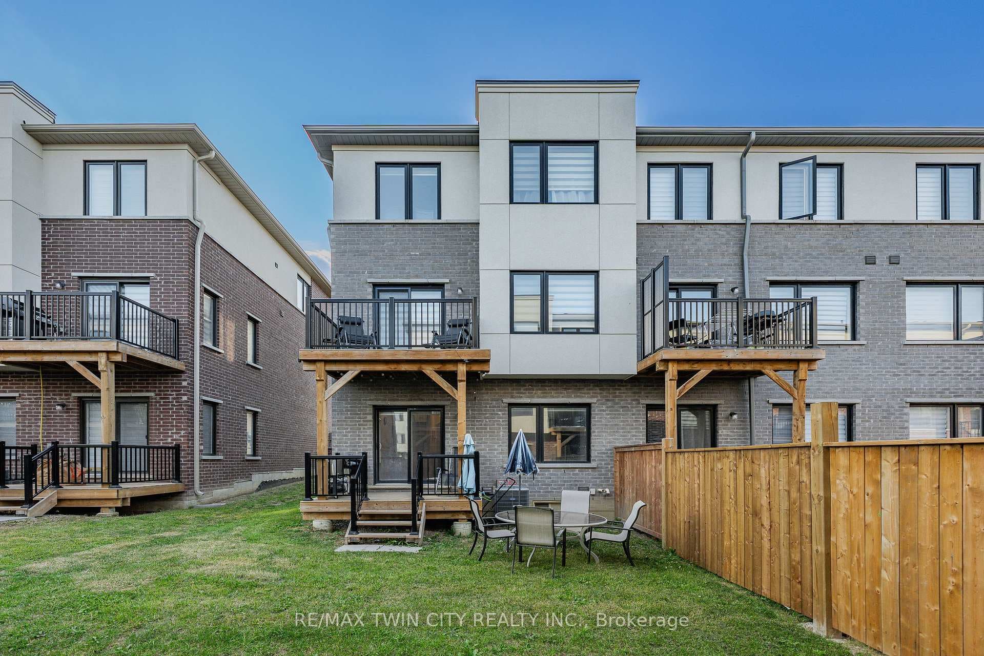 49 Lambert Lane photo 46