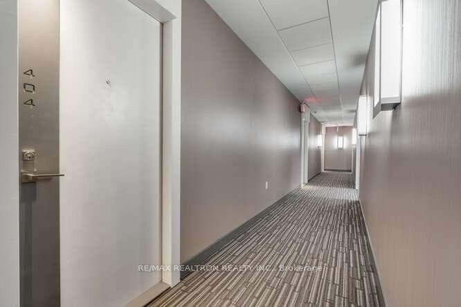 8 The Esplanade Avenue Unit 404 photo 21